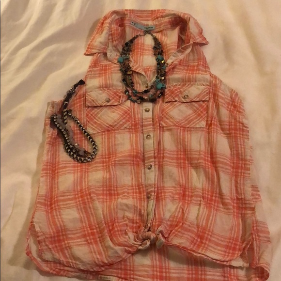 2/ $10 Maurices Button Down Tank - Picture 2 of 5